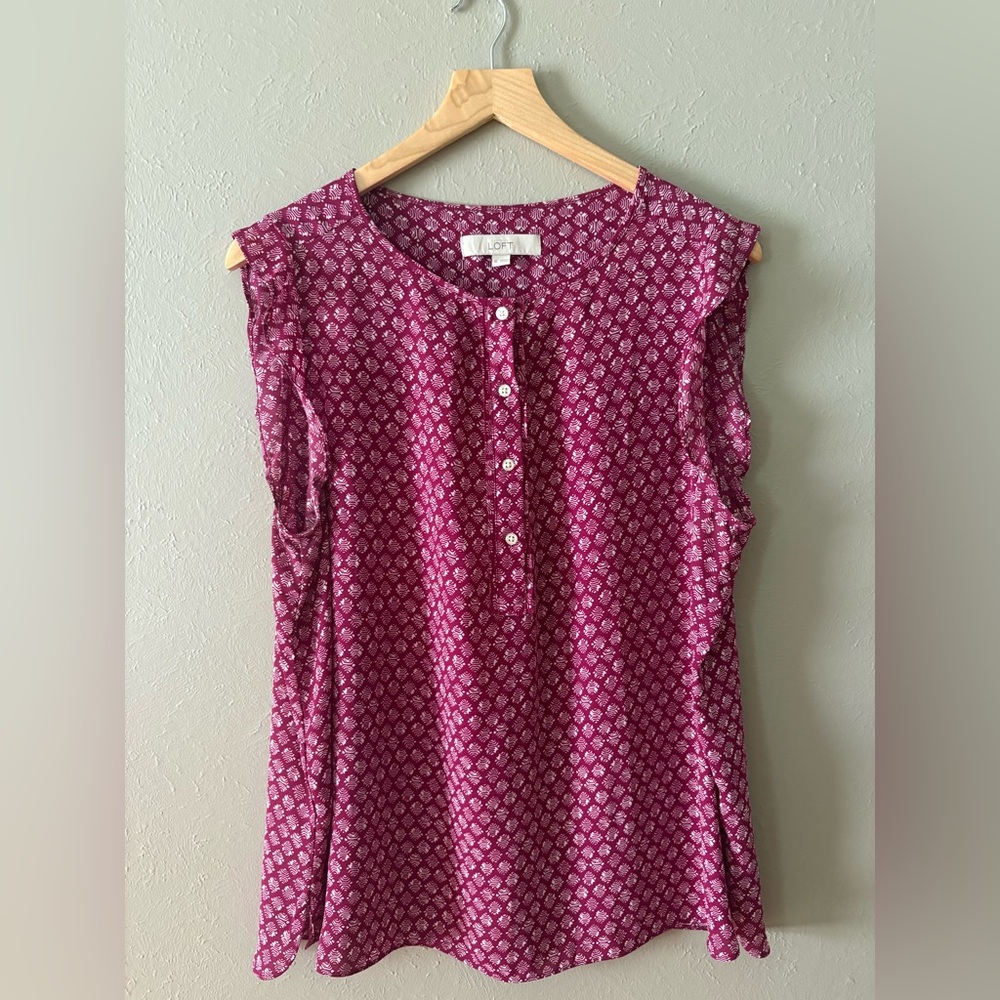 LOFT patterned blouse